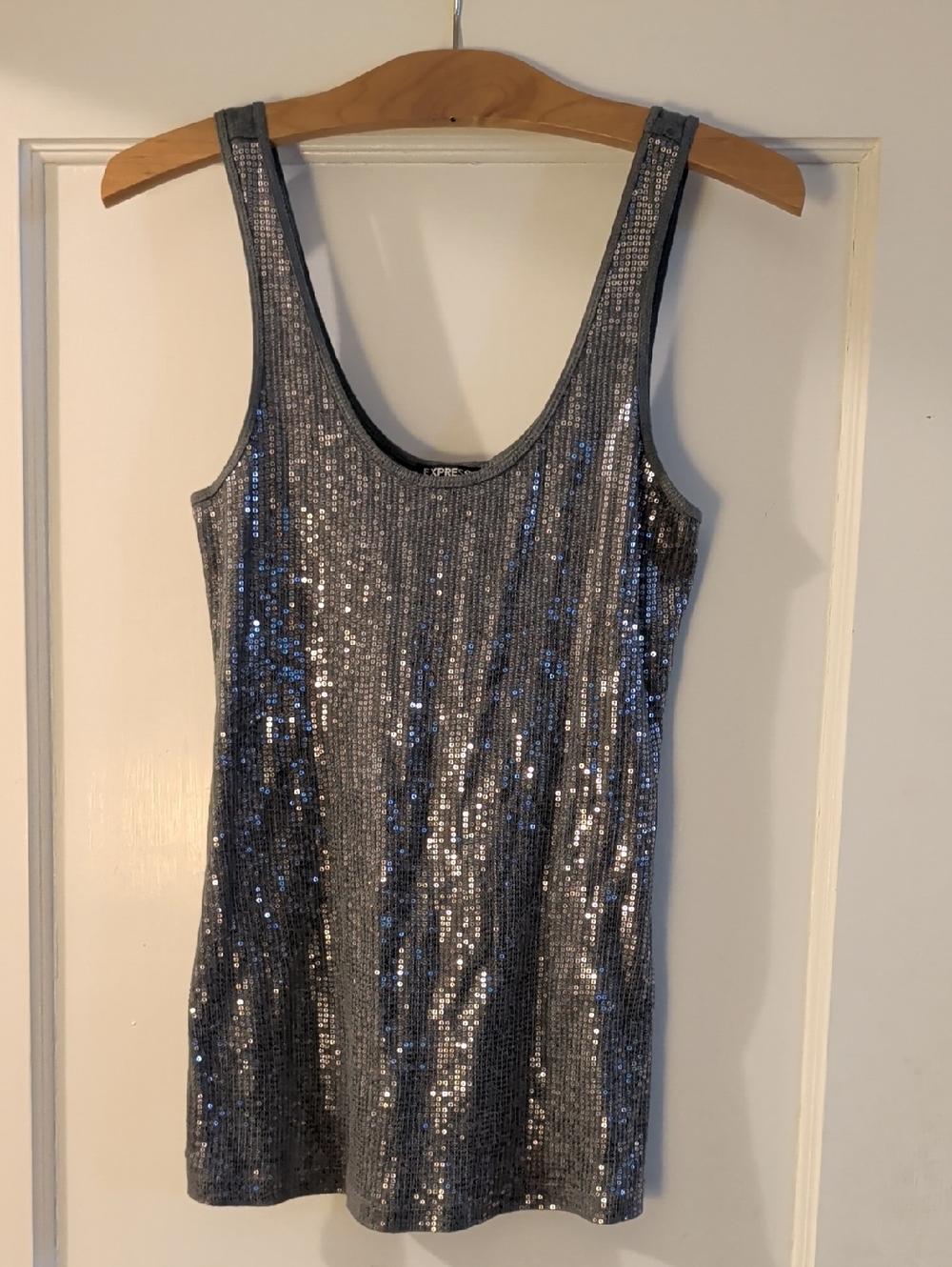 Express Sequin Tank Top in Charcoal Gray, Sz S